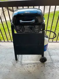 Barbeque Propane gas grill with cylinder