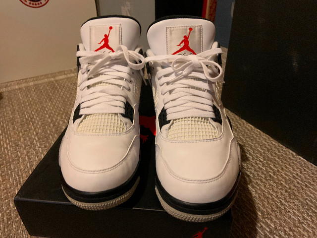 Air Jordan 4 white cement size 12 in Men's Shoes in Markham / York Region - Image 4