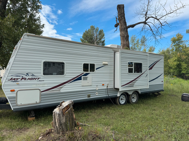 2006 Jayco Jayflight trailer in Travel Trailers & Campers in Calgary - Image 2