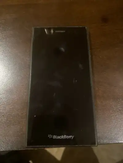 BlackBerry Leap, View more