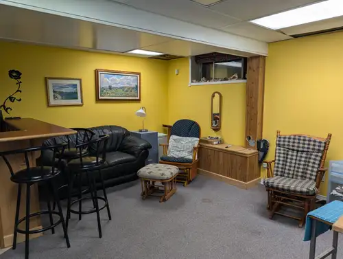 1-bedroom basement unit in owner-occupied home. Semi-private entrance through the garage. Fully furn...