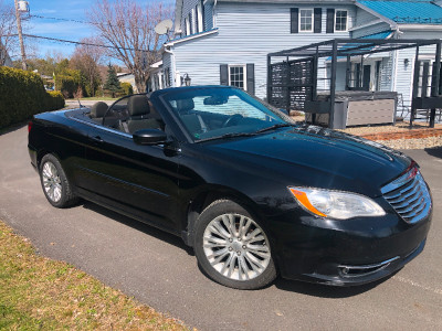 Chrysler 200 convertible 2011