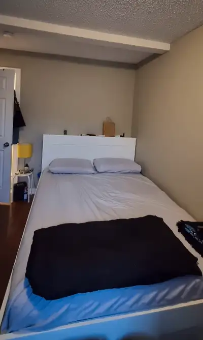 Private room for rent