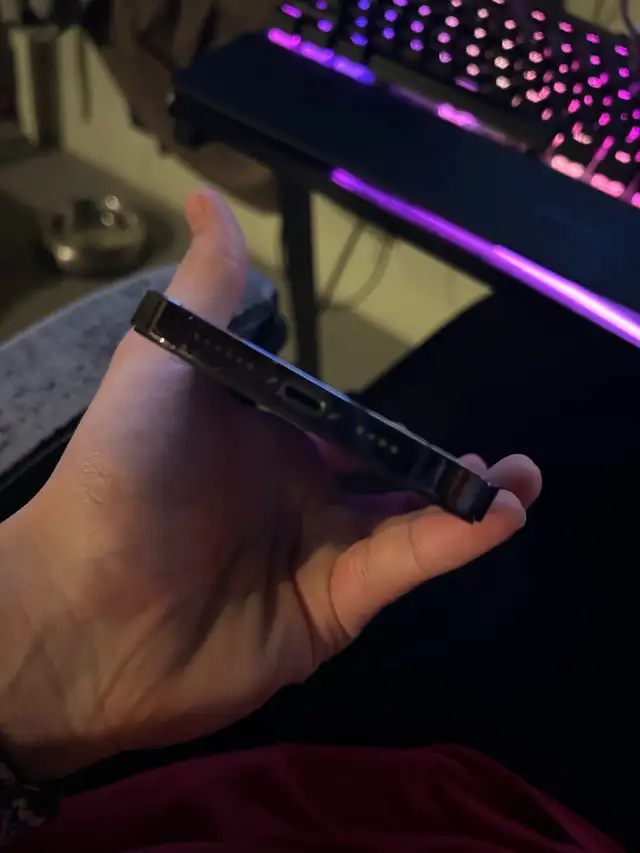 Iphone 14 pro max 100% battery health 128gb in Cell Phones in Prince George - Image 6