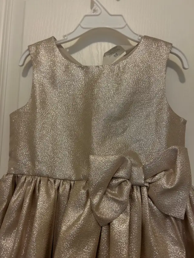 H&M Girls Party Dress in Kids & Youth in Oshawa / Durham Region - Image 4