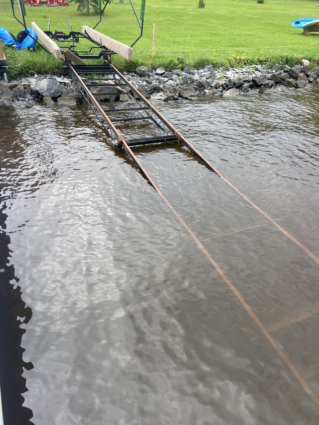 Boat lift Rail system Boat Parts, Trailers & Accessories Winnipeg