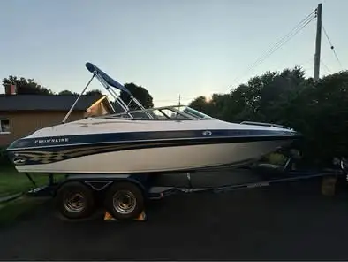 1998 Crownline 202 BR in excellent condition. 5.7LX V8 Mercruiser engine with Bravo One outdrive, up...