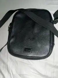 Classic Aldo Men's Black Leather Crossbody Bag 