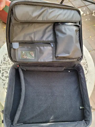 Kensington Computer Carry Case with Lots of Compartments, View more