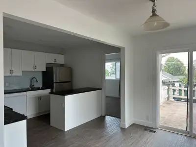 3 Bed 1 Bath Upstairs Suite Columbia