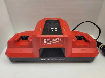 Milwaukee 48-59-1815 M18 Dual Port Super Charger , View more