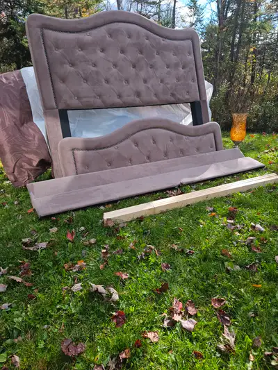 Beautiful Queen Bed, View more