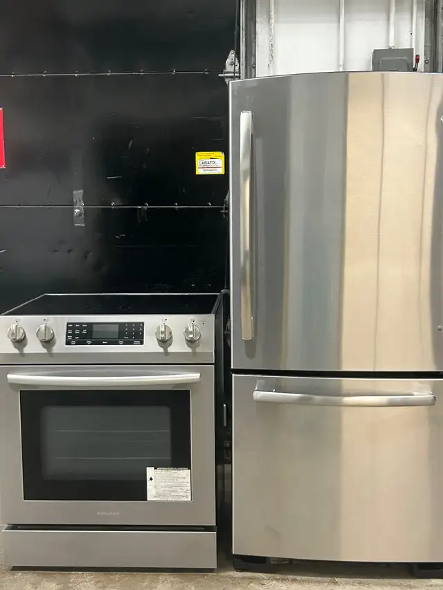 Frigidaire stove washer dryer in Washers & Dryers in City of Montréal - Image 7