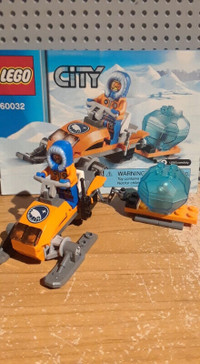 Lego CITY 60032 Arctic Snowmobile
