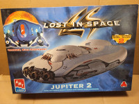 AMT ERTL Plastic Model Kit Lost in Space Jupiter 2 # 8459