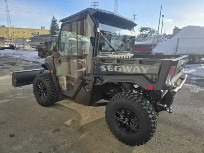 SEGWAY FUGELMAN UT6 PREMIUM HEATED ENCLOSED CAB BLUETOOTH STEREO SNOW PLOW The all-new Fugleman UT6...