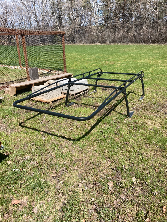 Cargo master ladder rack Ladders & Scaffolding Portage la Prairie