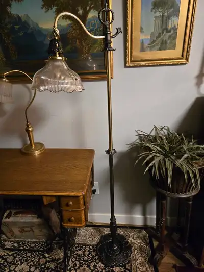 STUNNING Antique Gooseneck Refinished Floor Lamp Brass & Cast I, View more