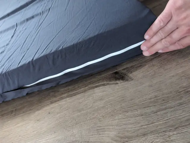 Lit/topper 100% latex - twin XL - 4 pouce épaisseur in Beds & Mattresses in Drummondville - Image 5