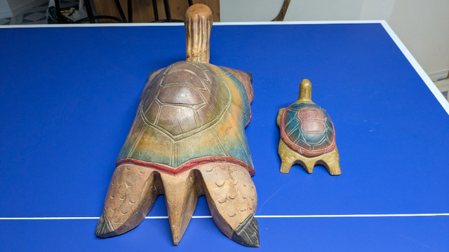 Beautiful Wooden Turtles Home Decor in Home Décor & Accents in Lethbridge - Image 3