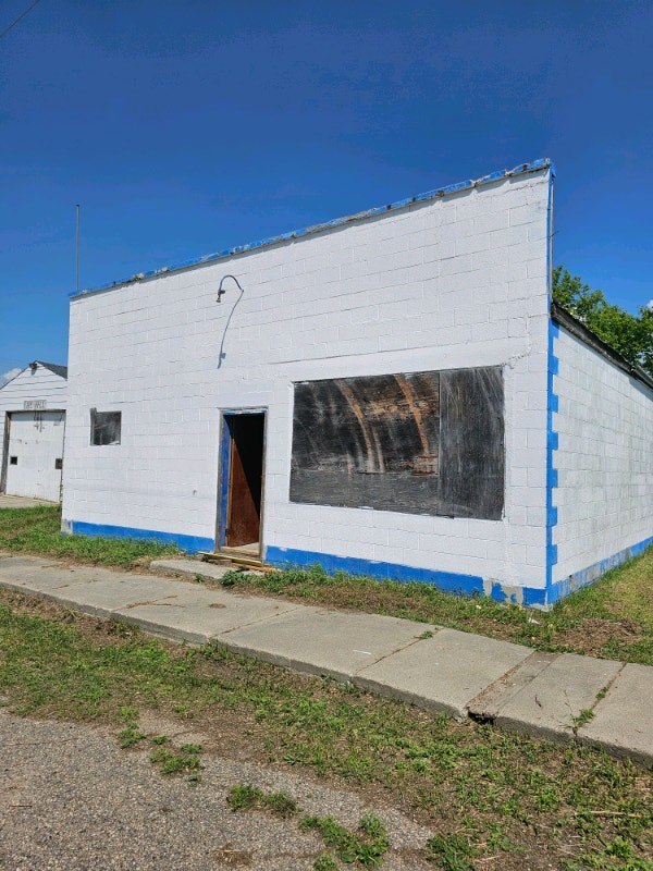 Shop for sale Commercial & Office Space for Sale Saskatoon Kijiji