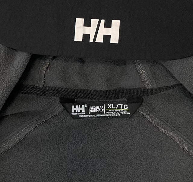 Helly Hansen Paramount Hooded Softshell Jacket - Women's Size XL in Women's - Tops & Outerwear in Edmonton - Image 4