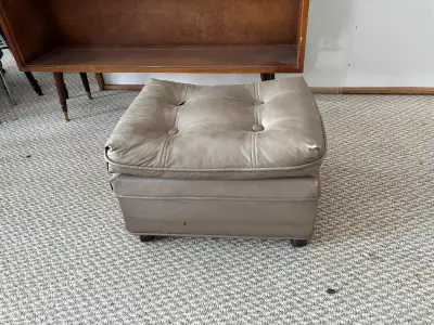 Tufted Upholstered Ottoman, View more