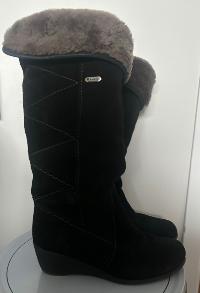 Wow! Botte d’hiver haute Pajar femme 9 noir /winter boot size 9 dans Femmes - Chaussures  à Ouest de l’Île - Image 2