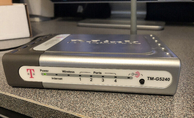 Routeur sans-fil D-Link wireless router dans Appareils électroniques  à Ville de Montréal - Image 2