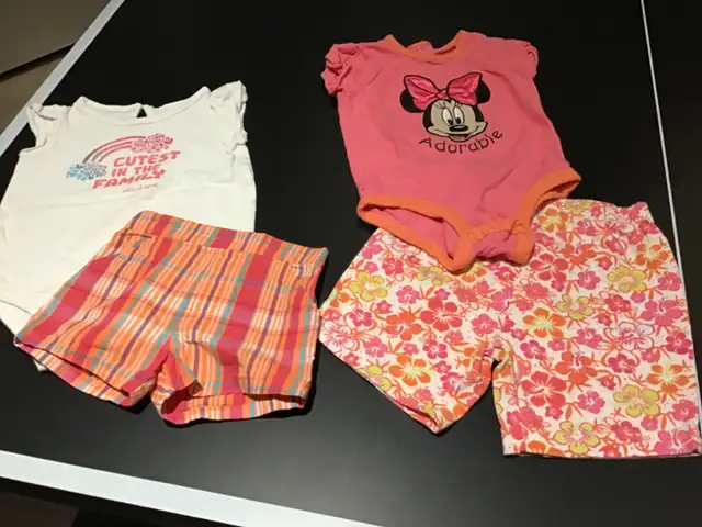 Girls clothing size 18 and a few 24 months in Clothing - 18-24 Months in Barrie - Image 7