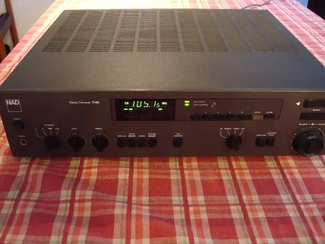 Récepteurs NAD de Qualité - Quality NAD receivers in Other in Longueuil / South Shore - Image 2