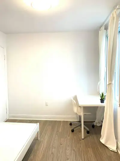 $545 room for rent - Fully Furnished at Cotes Des Neiges.