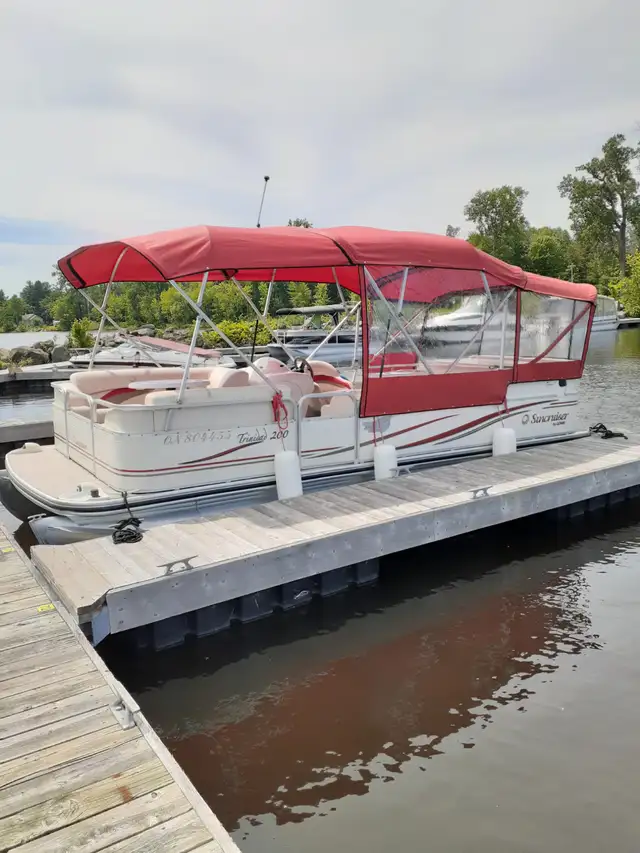 Pontoon in Great Condition! / Ponton en Superbe Condition! in Powerboats & Motorboats in Gatineau - Image 2