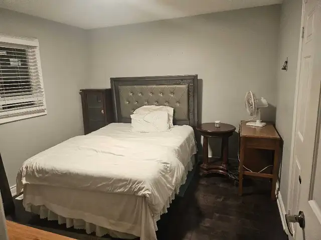 Room for Rent Mississauga  in Room Rentals & Roommates in Mississauga / Peel Region - Image 2