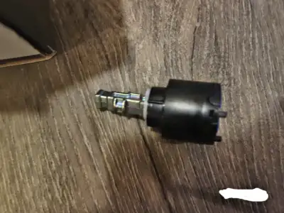 Brand new, in box. This is the OEM part. Fits some Delta kitchen faucets. $35