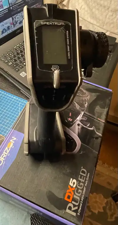 Spectrum dx5r rugged transmitter, View more