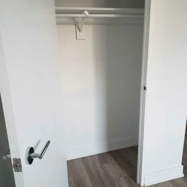 Room For Rent (inclusive) in Room Rentals & Roommates in Peterborough - Image 4