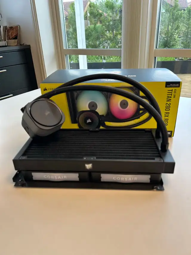 iCUE Link Titan 280 RX RGB Liquid CPU Cooler577851605343938561
