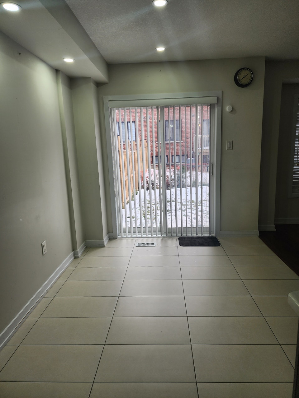 Townhouse in Stoney Creek Mountain Community. 4