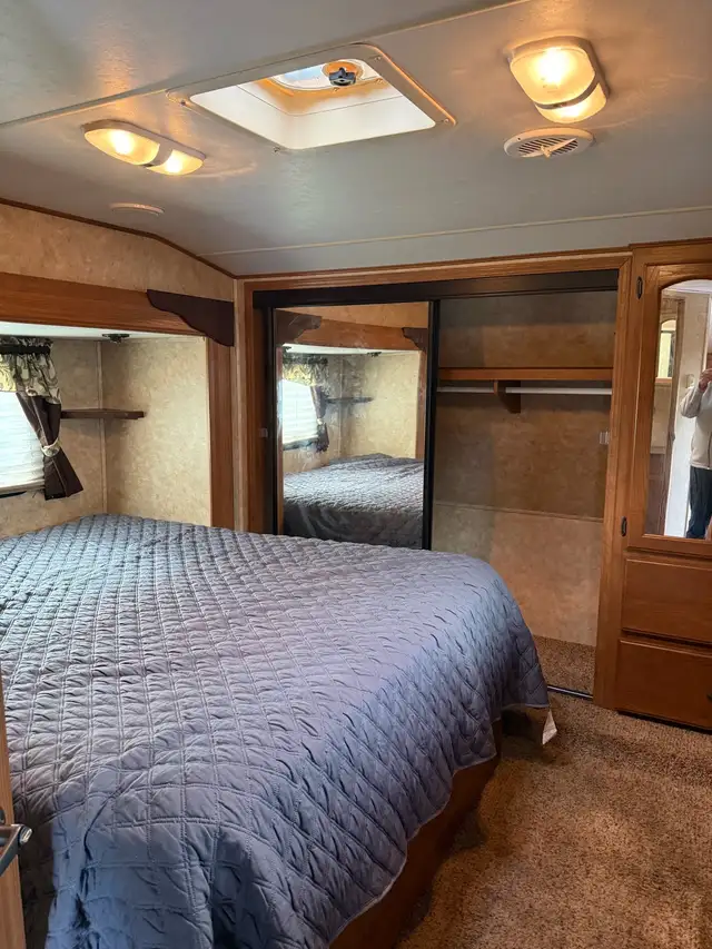 2011 Crossroads Cruiser 5th Wheel - 31 ft in RVs & Motorhomes in Delta/Surrey/Langley - Image 10