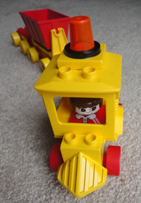 Vintage Lego Duplo Train
