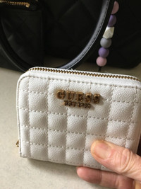 Brand new Guess wallet; willing to trade