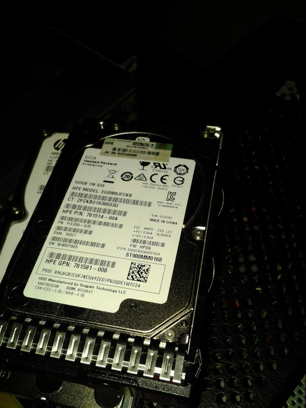 sata and sas hard drives 2.5 inch 3.5 inch ssd 1tb $20 hundreds in Other in City of Montréal - Image 3