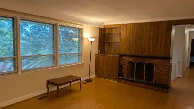3 bed room detached house first floor