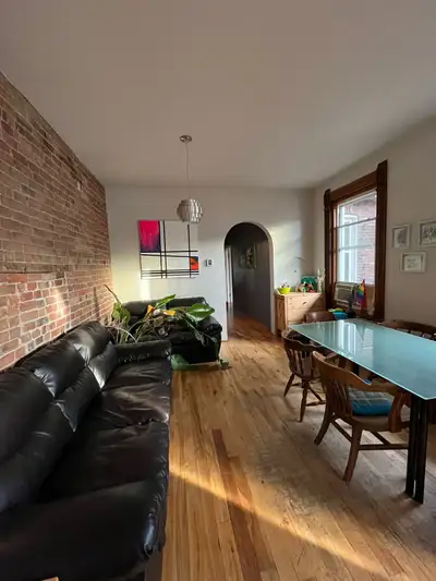 Magnifique chambre à sous-louer ! / Beautiful room to sublet!