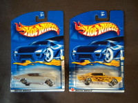 HOT WHEELS 1967 DODGE CHARGER LOT OF 2