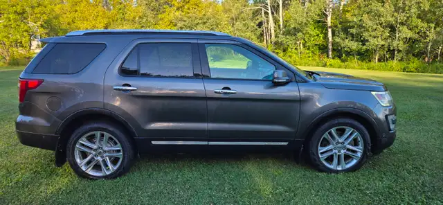 2017 Ford Explorer Limited561999688363550724