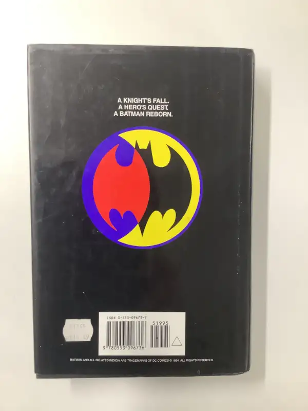 1994 Batman Knightfall Hardcover Novel in Comics & Graphic Novels in Winnipeg - Image 4