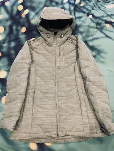 Oakley Woman’s Down-Filled Jacket - Size Small, View more