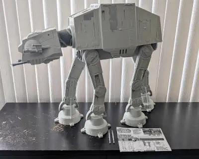 Big AT-AT from 2010 Legacy Collection. Loose, complete, in good condition. Pilot and speeder bike in...
